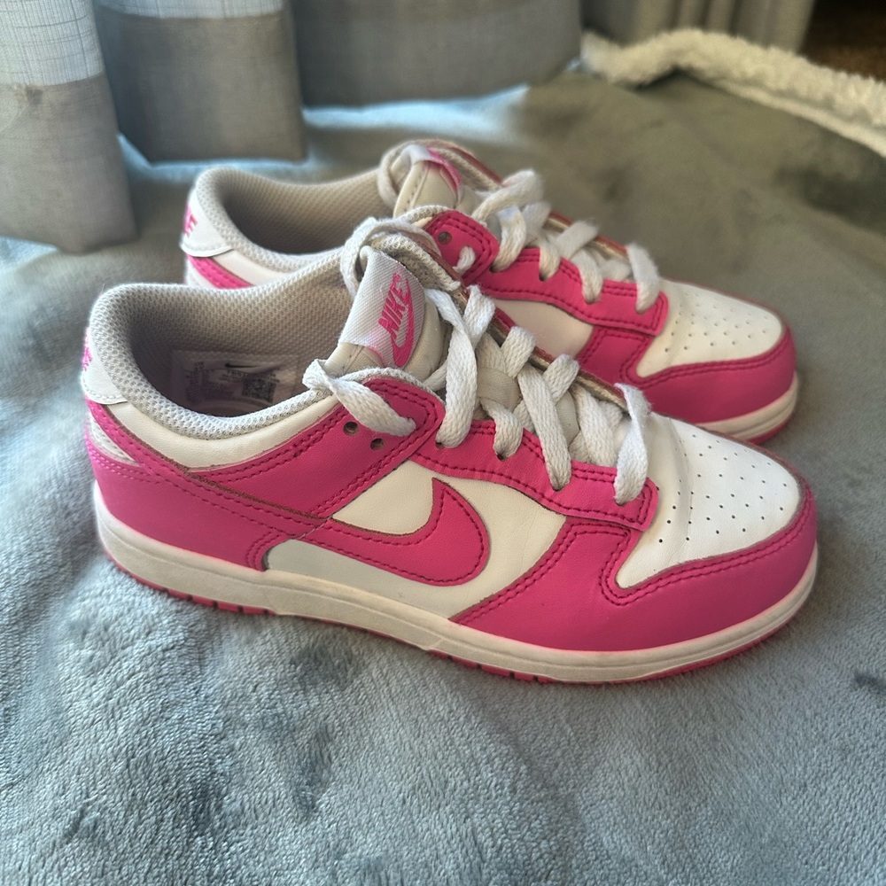 Nike Dunks Sneakers Youth Kids in Pink
